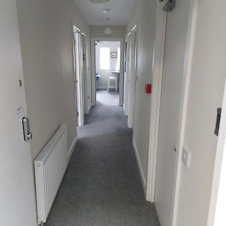 Plaza Suite 61 B 班戈北爱尔兰 外观 照片